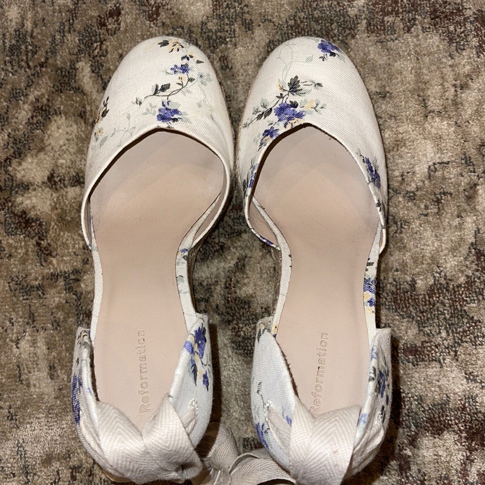 Reformation White Floral Espadrille Wedge with Ankle Wrap - Picture 9 of 11